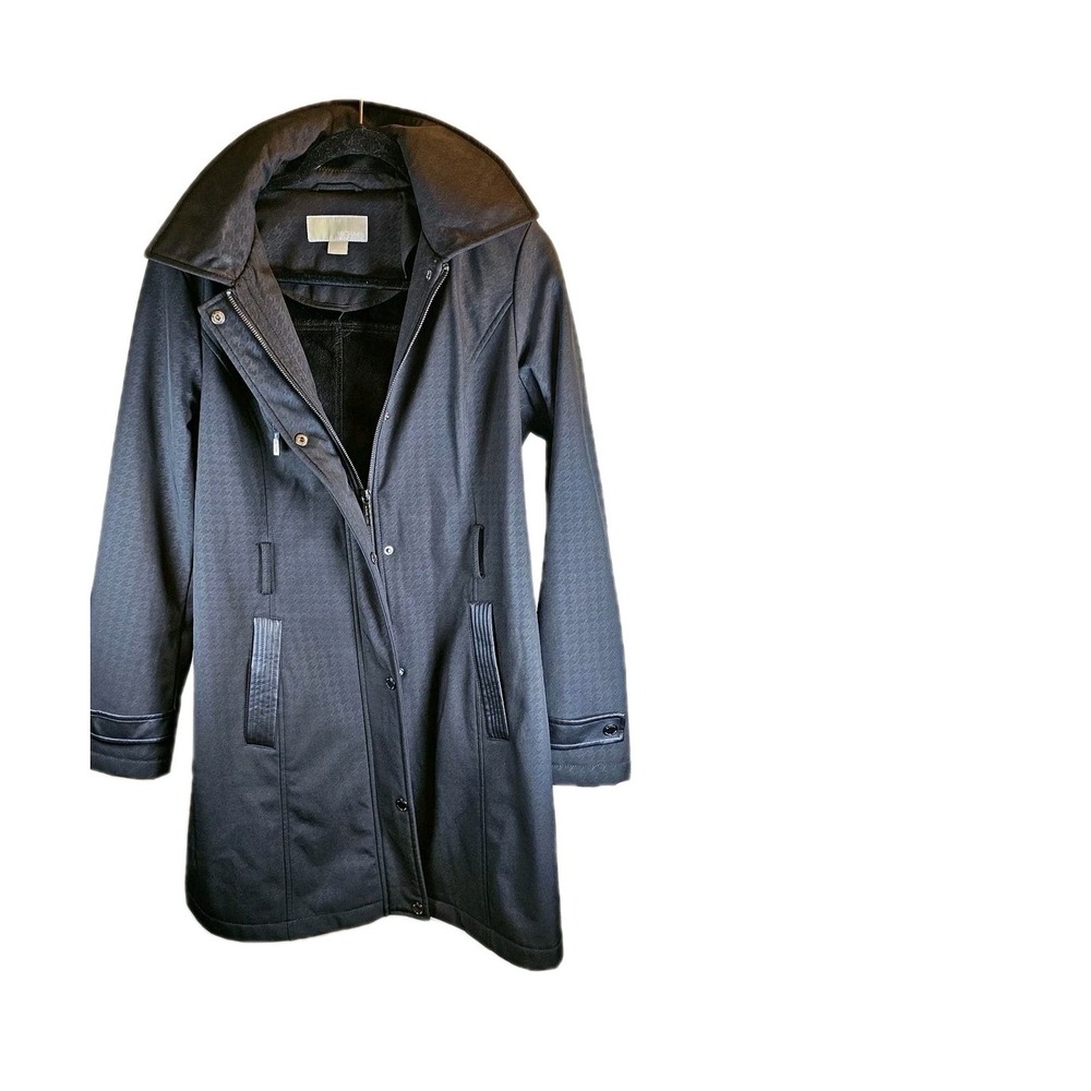 Michael Kors Womens Trench coat Sz. Med Excellent Condition Except Missing Belt